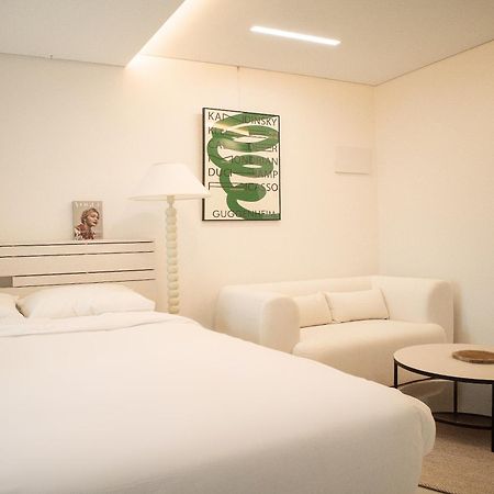 Apartament Uh Flat The Seocho Seul Zewnętrze zdjęcie