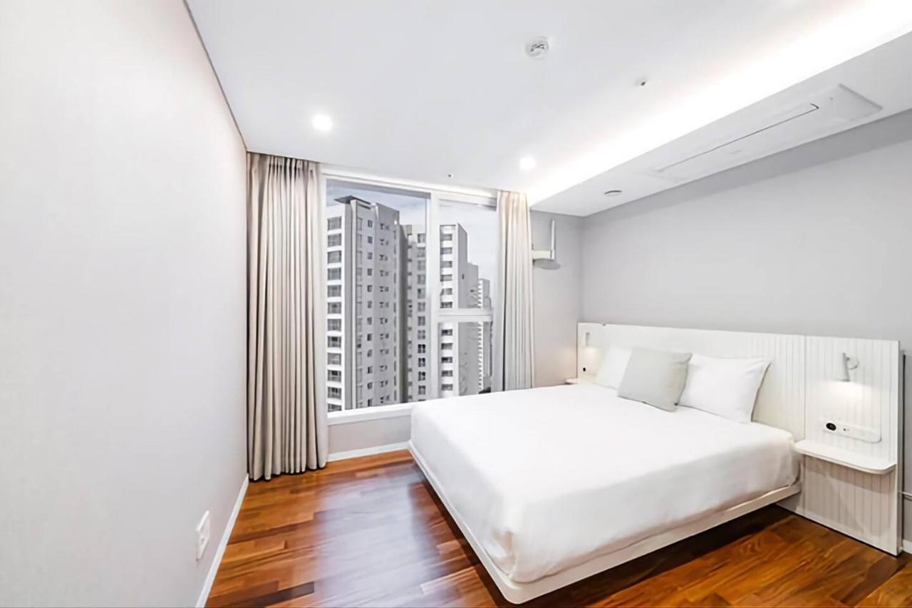 Apartament Uh Flat The Seocho Seul Zewnętrze zdjęcie
