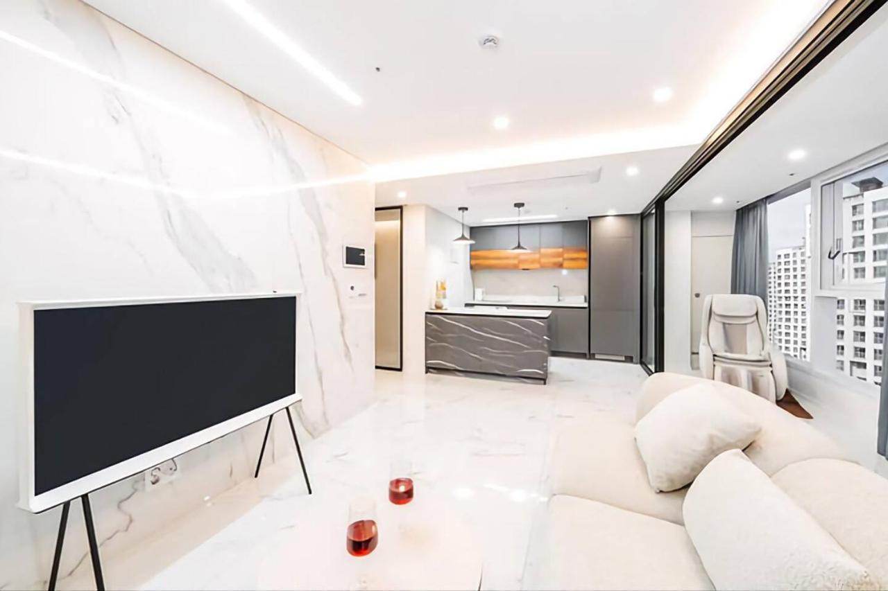 Apartament Uh Flat The Seocho Seul Zewnętrze zdjęcie