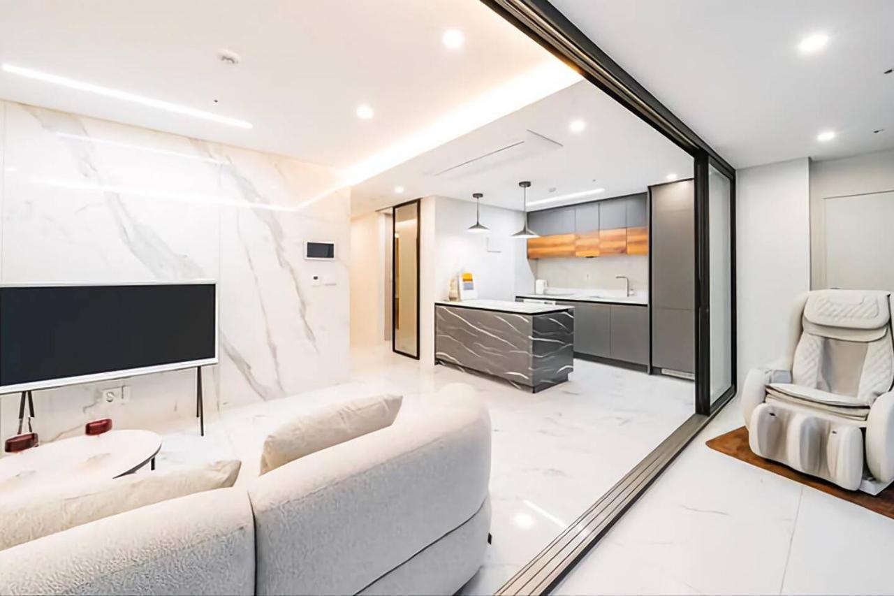 Apartament Uh Flat The Seocho Seul Zewnętrze zdjęcie