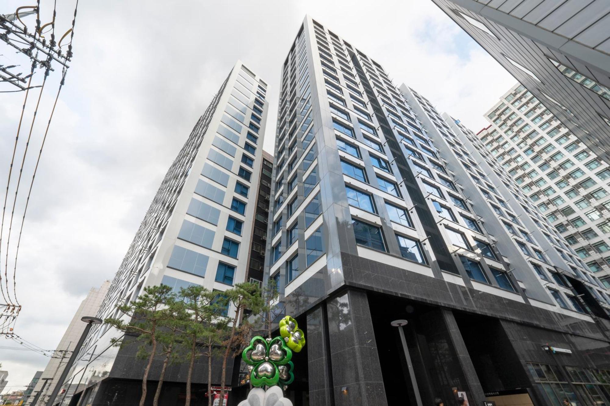 Apartament Uh Flat The Seocho Seul Zewnętrze zdjęcie