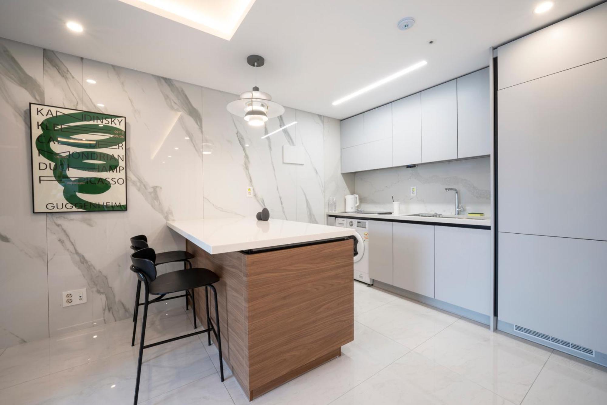 Apartament Uh Flat The Seocho Seul Zewnętrze zdjęcie